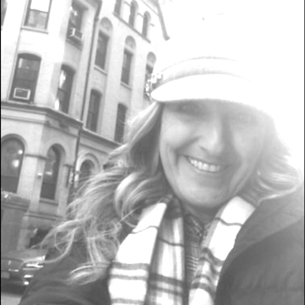 Meet your Posher, Shana